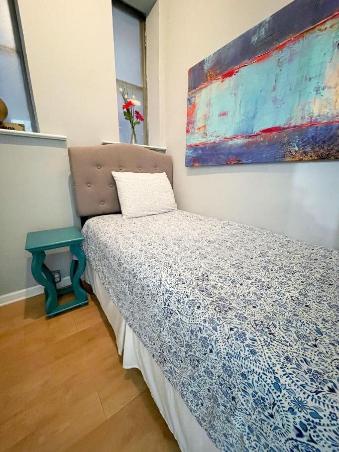 Wrigleyville Friends Unit - 5Bdrm Chicago Eksteriør bilde